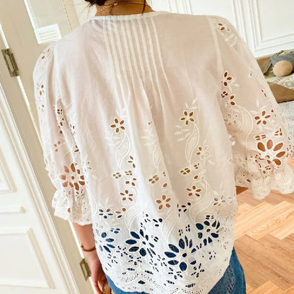 Oliver - Ajaton Kirjailtu Pitsi-Pusero