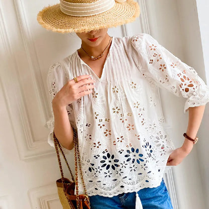 Oliver - Ajaton Kirjailtu Pitsi-Pusero